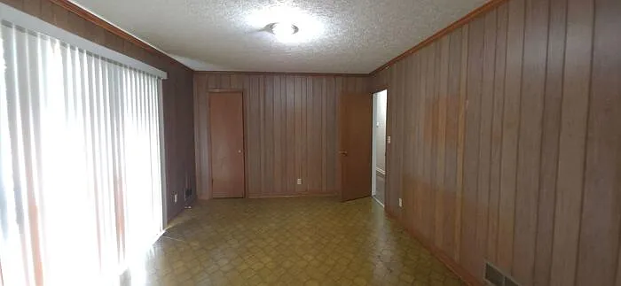 1382 Mary Dale Dr SW — Photo 2