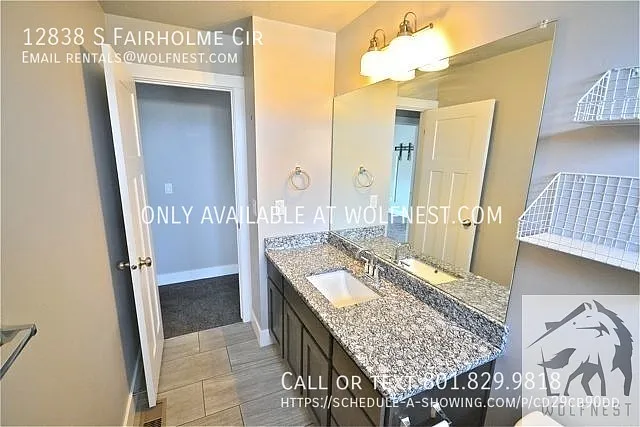 12838 S Fairholme Cir — Photo 11