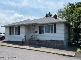518 E 7th St, Hazleton, PA 18201