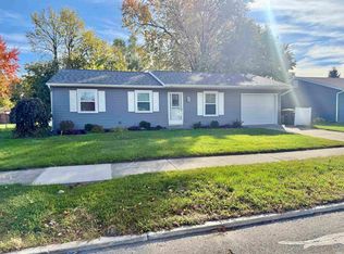 326 E Lisle St, Kendallville, IN