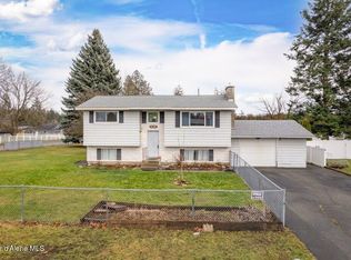 10788 N Oak St, Hayden Lake, ID 83835