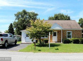 10710 Hoffman Dr, Williamsport, MD 21795