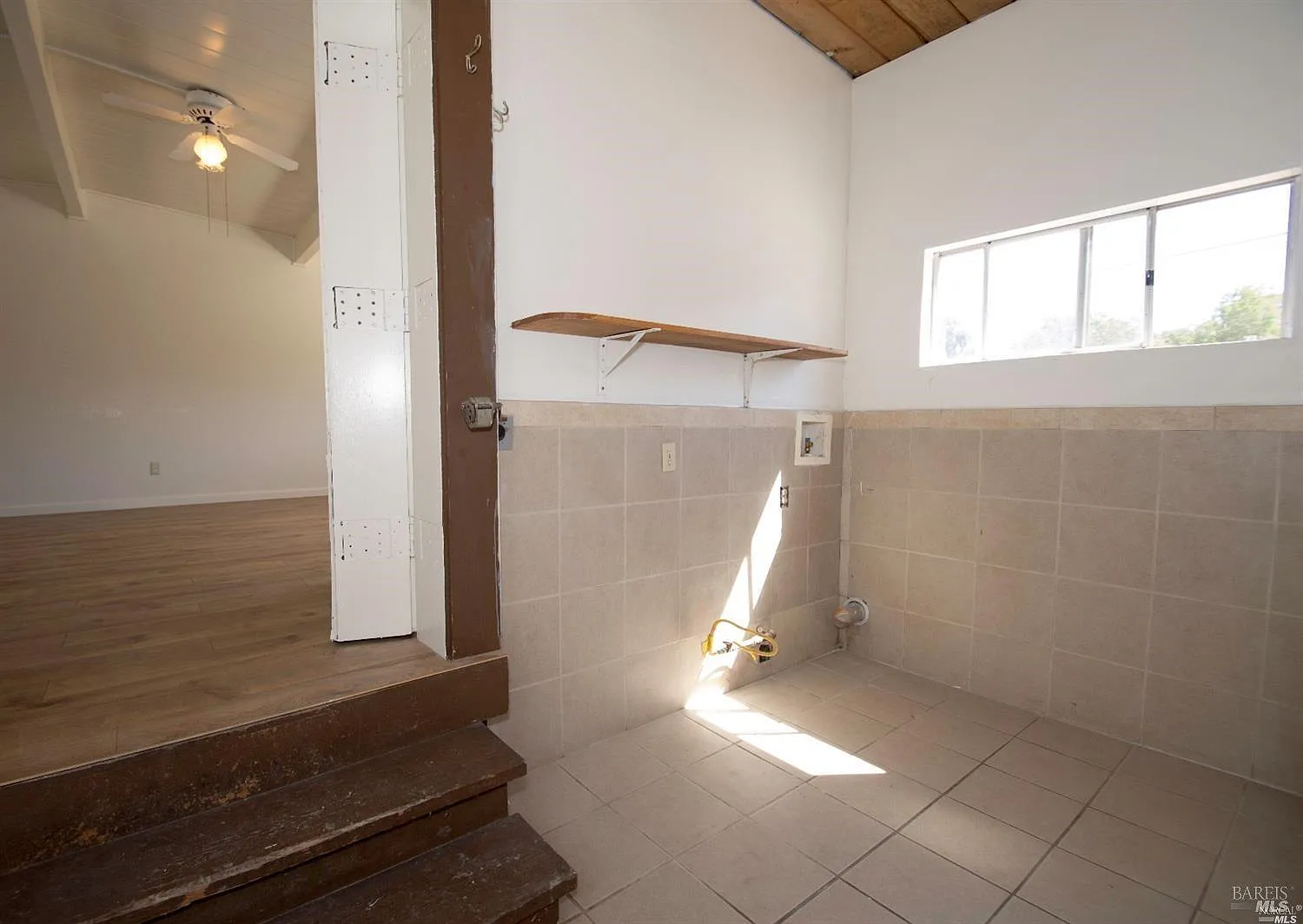 701 Corlano Avenue - Photo 10