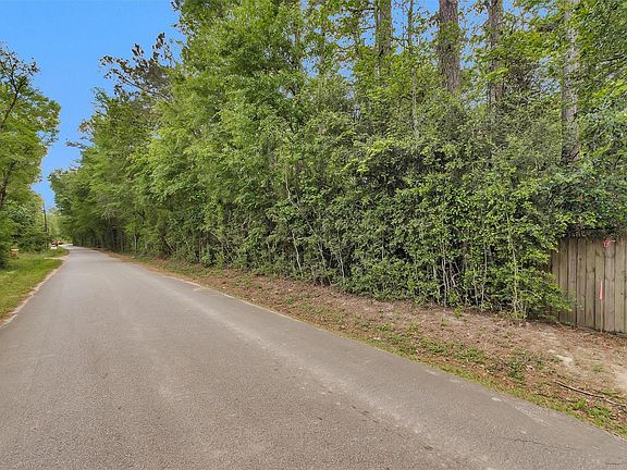 4th image of 15662 Ben Wiggins Rd