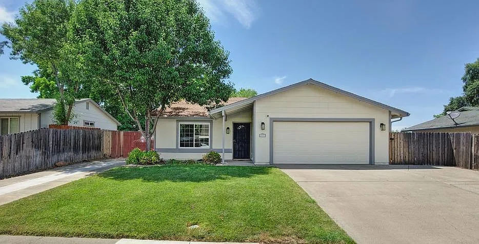 6837 Waxwing Way photo 1