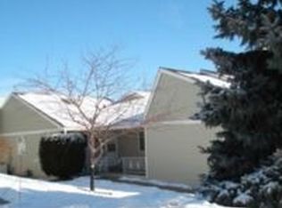 1527 Stone Brooke Rd, Ames, IA 50010