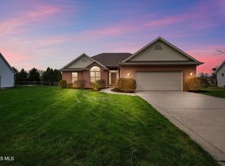 4718 Middle Br, Monclova, OH 43542