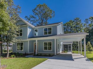 10 Faculty Dr, Beaufort, SC 29907