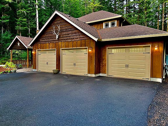 3 Bay finished garage