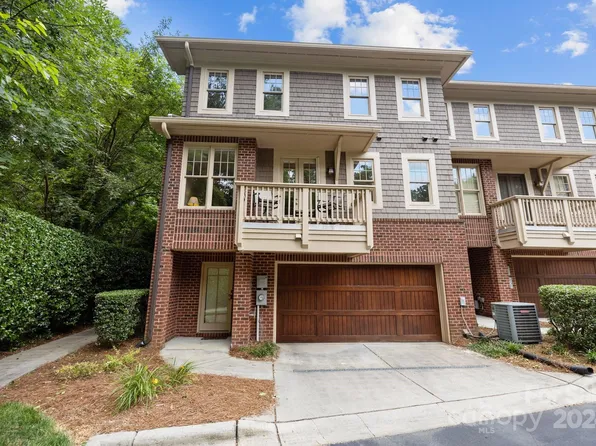 6309 Mission Pl, Charlotte, NC 28210