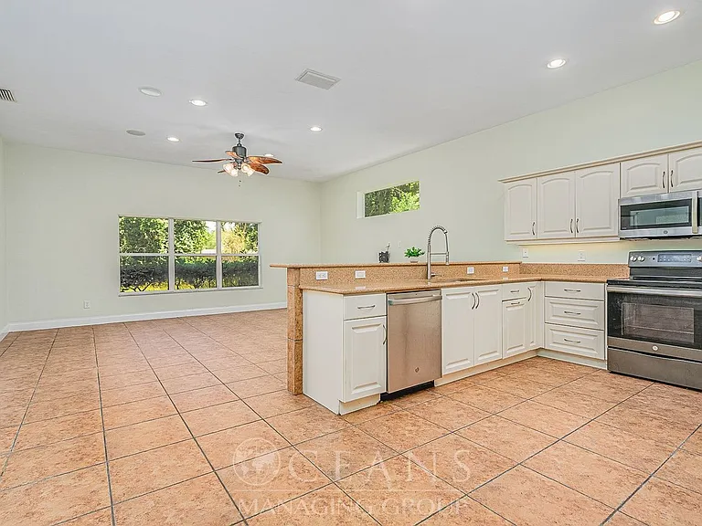 7 Old McDuffie Cir — Photo 10