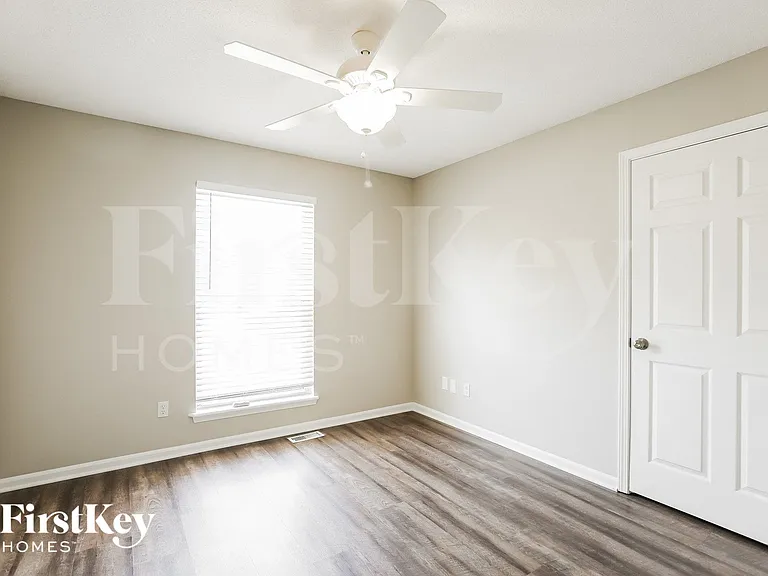 7016 N Bristol Ave — Photo 12