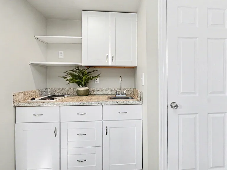8841 Clark Rd — Photo 17