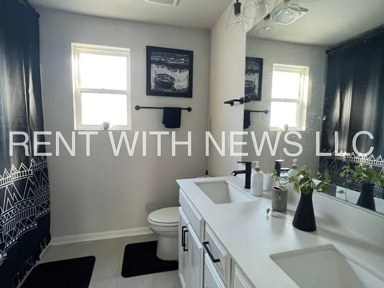 434 Diversity Way — Photo 14