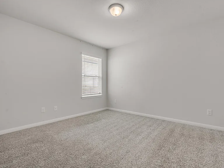 920 James Parker Cir — Photo 26