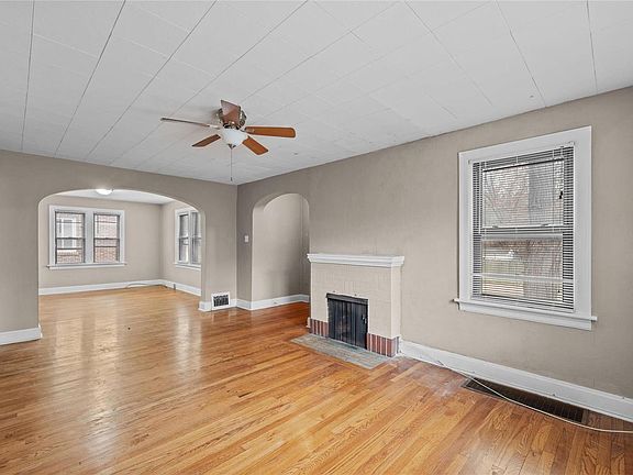 3rd image of 315 Randolph Ave