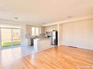 92 Air Dancer Cres #92, Oshawa, ON L1L0V3