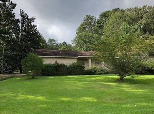 104 Richwood Dr, Hattiesburg, MS 39402