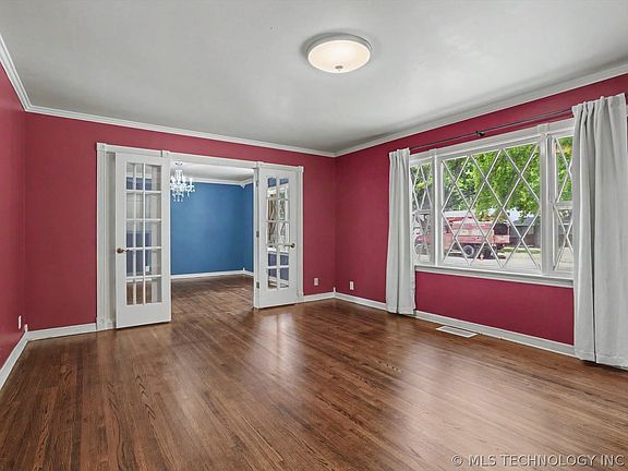 5th image of 6216 S Utica Ave
