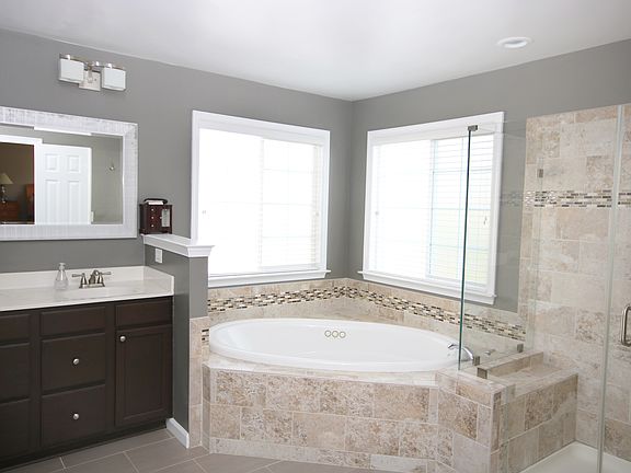 2nd image of 5671 Caribbean Ct