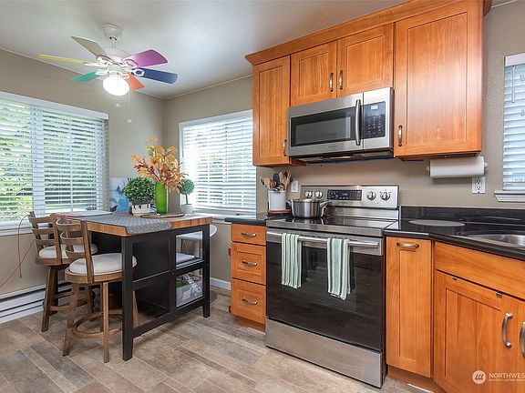 4th image of 13306 SE 272nd Street #C101