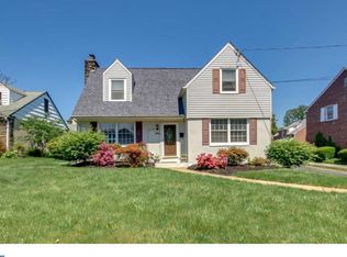 2815 Devon Ln, Drexel Hill, PA 19026