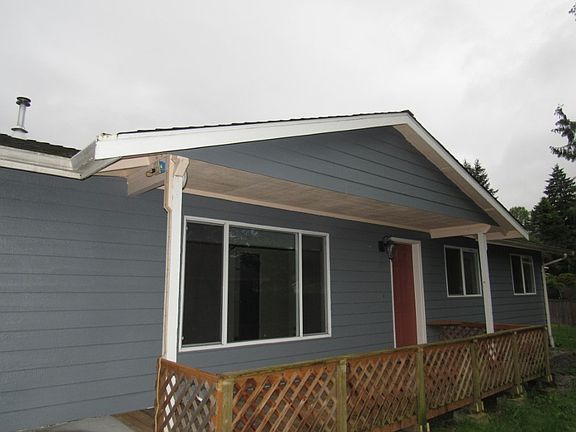 2nd image of 326 Glen Ave SE