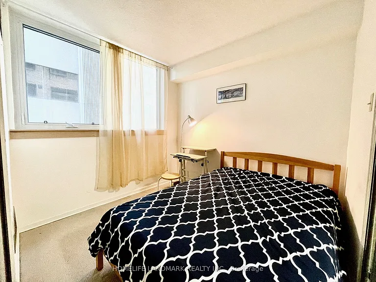 1055 Bay St #613 — Photo 5