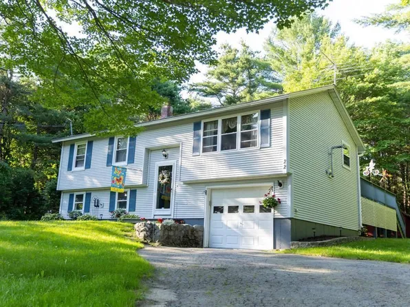 22 Irish Circle, West Gardiner, ME 04345