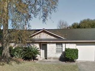 4650 Glen Oaks Cir, Beaumont, TX 77708