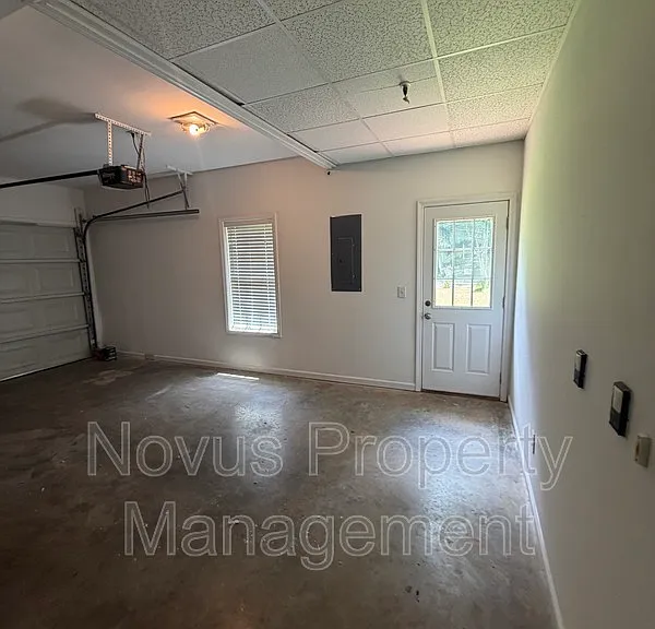 214 Farmington Trce — Photo 28