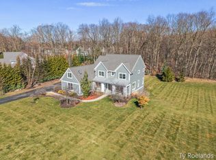 3757 Lake Birch St NE, Grand Rapids, MI 49525