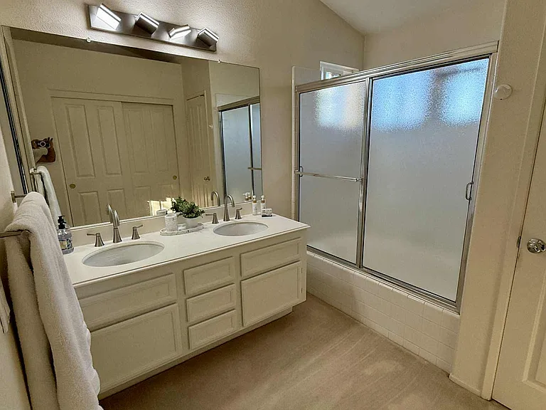 10636 Hall Meadow Rd — Photo 18