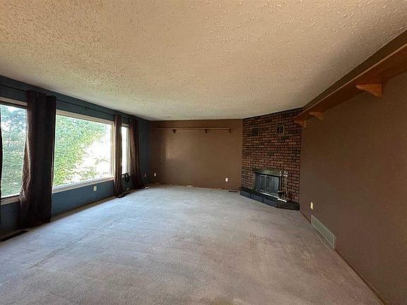 5th image of 6008 S 57th Ave