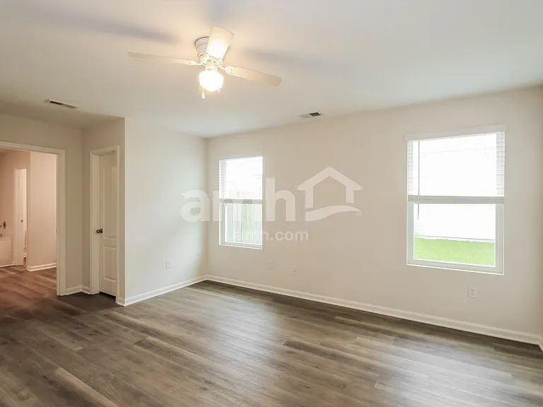7108 Brittany Pointer Ct — Photo 9