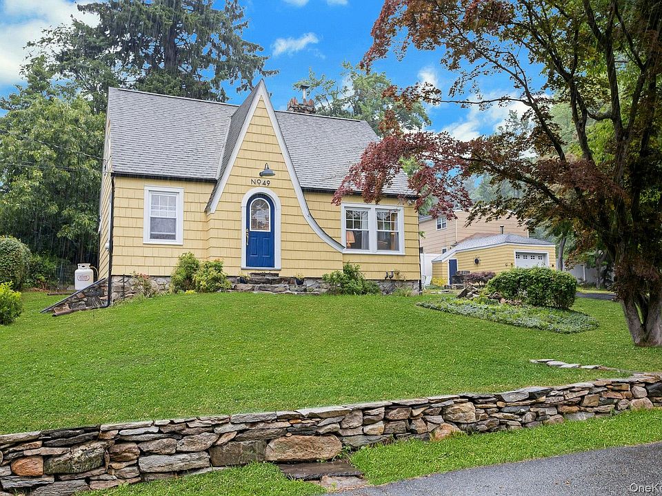 1st image of 49 Lakeview Drive
