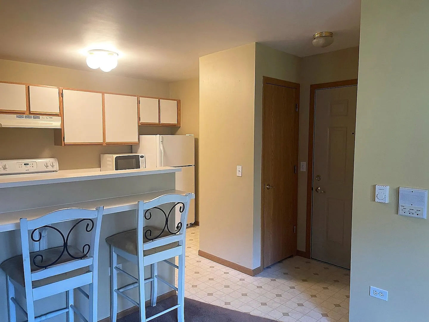 1BR/1BA 1st Floor Unit in Richmond — Photo 4