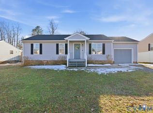 11531 Bailey Woods Dr, Midlothian, VA 23112