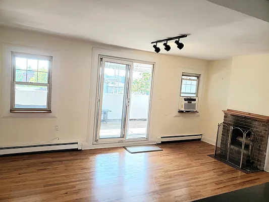 Rented by Avenue Sotheby's International Realty | media 18