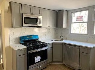 31-33 Schuyler Ter #1R, East Orange, NJ 07017