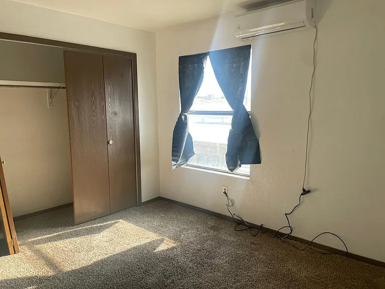 2190 Bex St — Photo 11