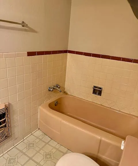 1418 Byron Ave — Photo 12