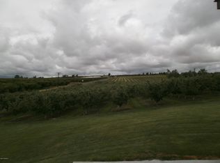 N A Gilbert Rd, Zillah, WA 98953