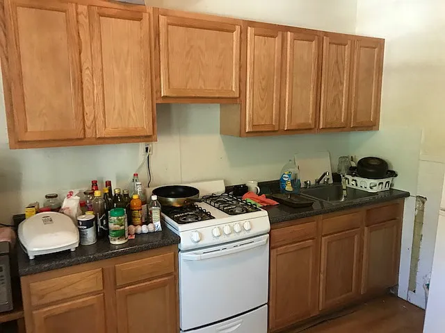 2 bed, 9999 sqft, $2,650 — Photo 2