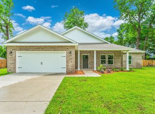 106 Huron Trl, Crestview, FL 32536
