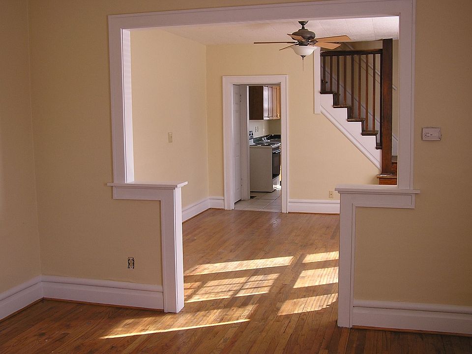 Bright dining room
