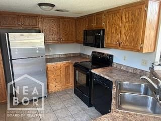 4th image of 2104 Turtle Creek Rd