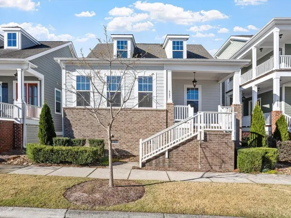 6605 Truxton Ln, Raleigh, NC 27616