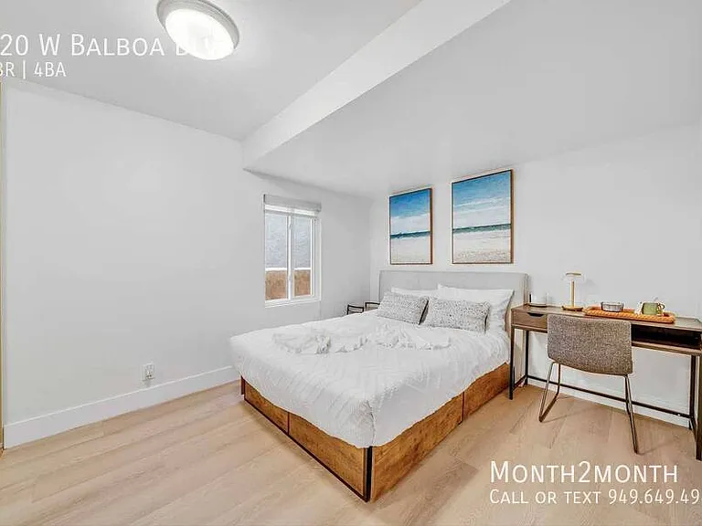 920 W Balboa Blvd — Photo 15