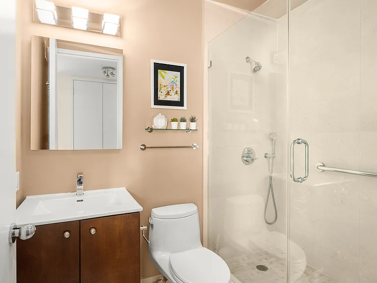 255 E 49th St #26A — Photo 9